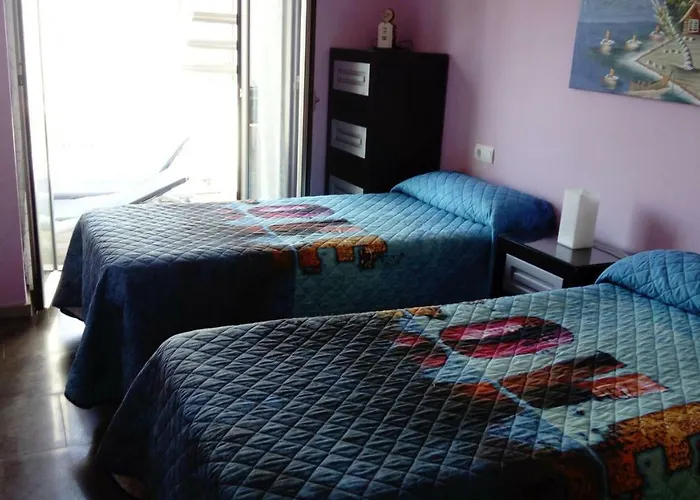 Atico Carihuela-parking Gratis-wifi Apartmán