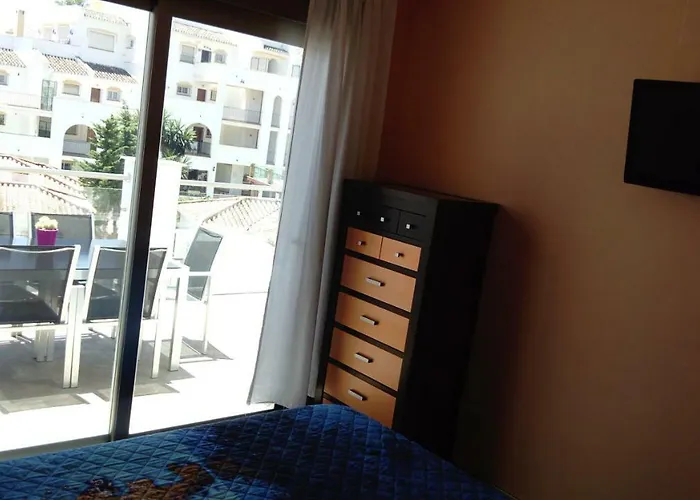 Atico Carihuela-parking Gratis-wifi Apartmán